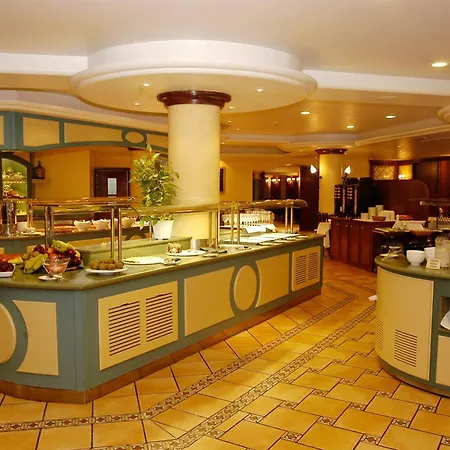 Palace Hotel 3*